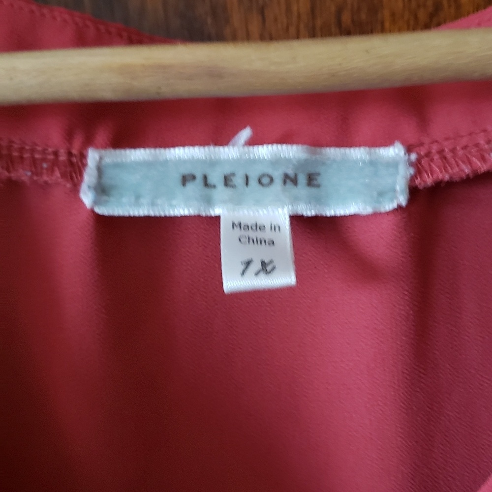 Blouse - Picture 3 of 3